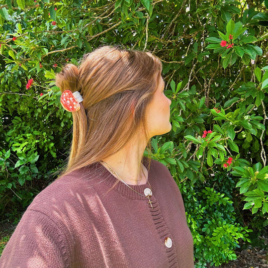 Red Mushroom Hair Claw