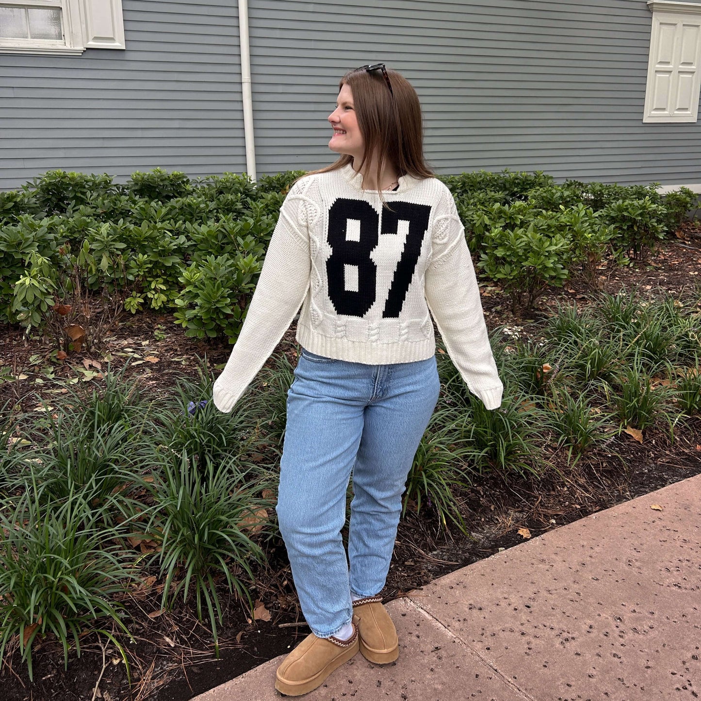 87 Cable Knit 