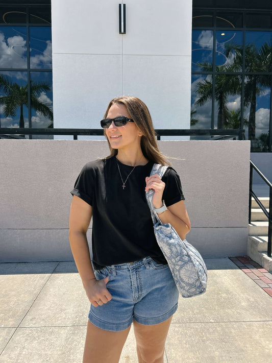Black tee shirt