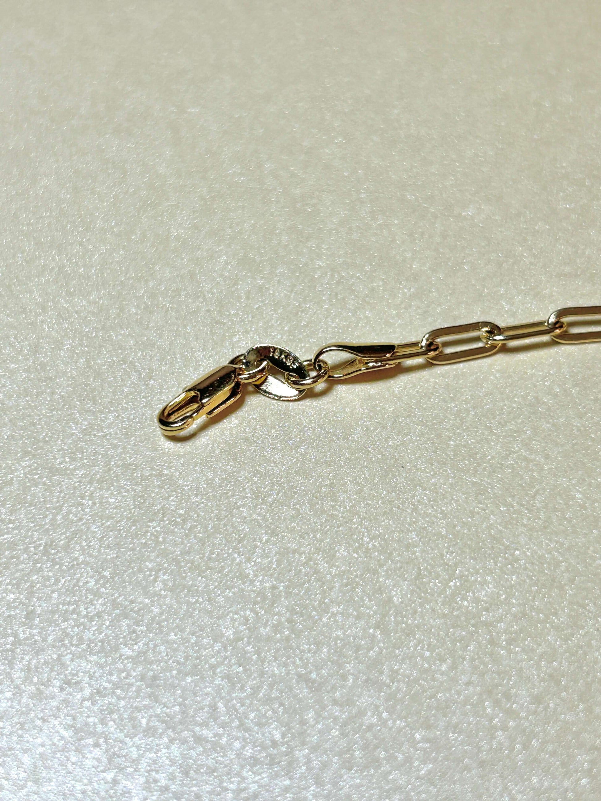 Gold Filled Chain Link Bracelet Close Up