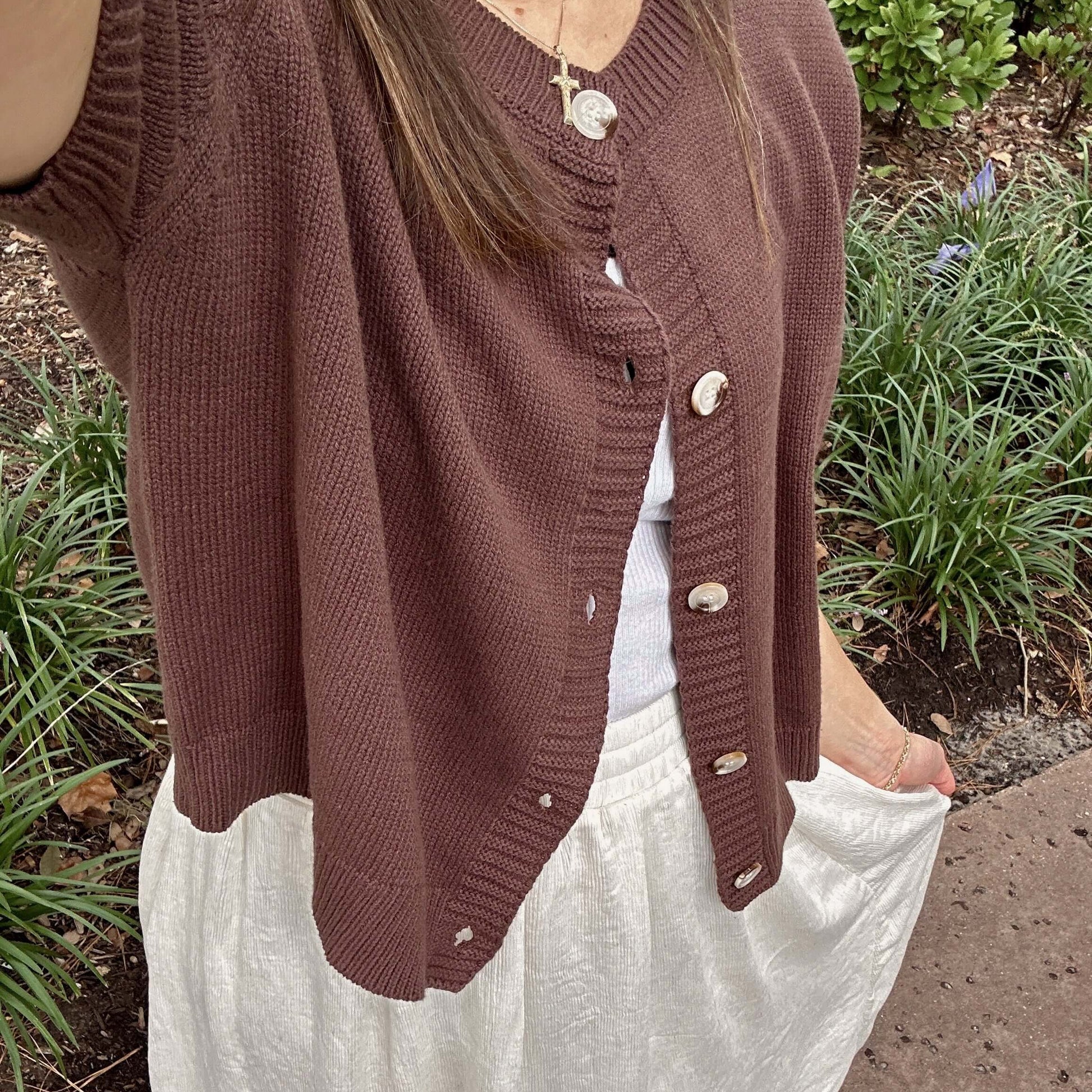 Short Sleeve Cardigan Outfit