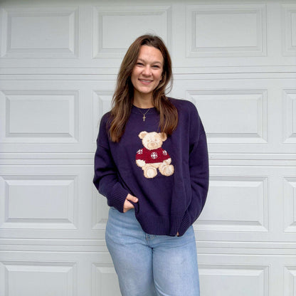 Winter bear sweater navy